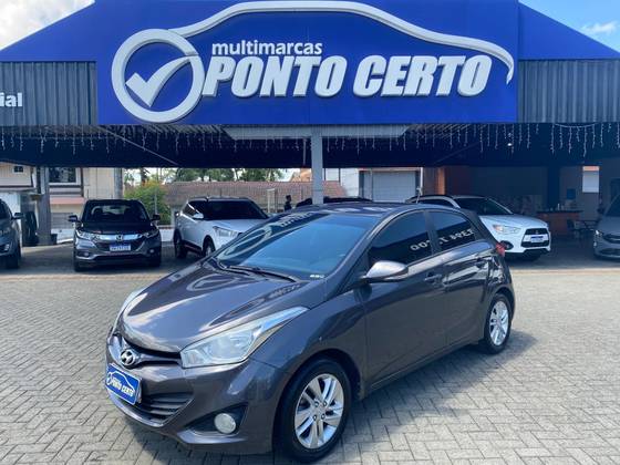 HYUNDAI HB20 1.6 PREMIUM 16V FLEX 4P MANUAL HYUNDAI HB20 1.6 PREMIUM 16V FLEX 4P MANUAL